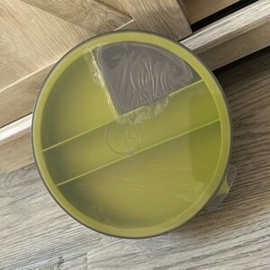 Pampered Chef‎ salad cutting bowl